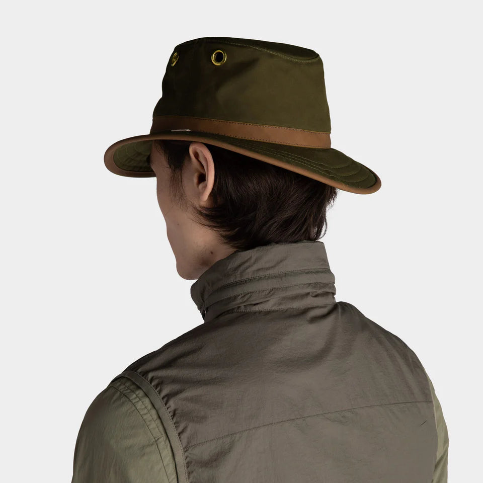 The_Outback_Green