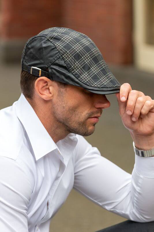 Men's Grey Checkered Flat Cap