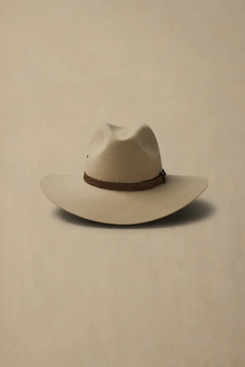 AKUBRA Working Riverina in Sand