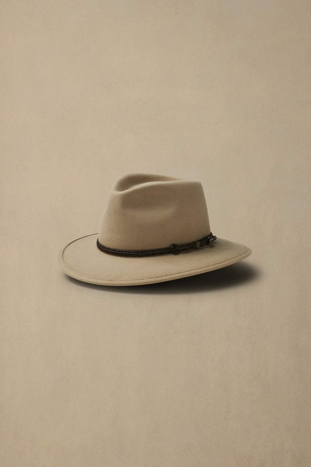 AKUBRA Adventure Traveller in Sand