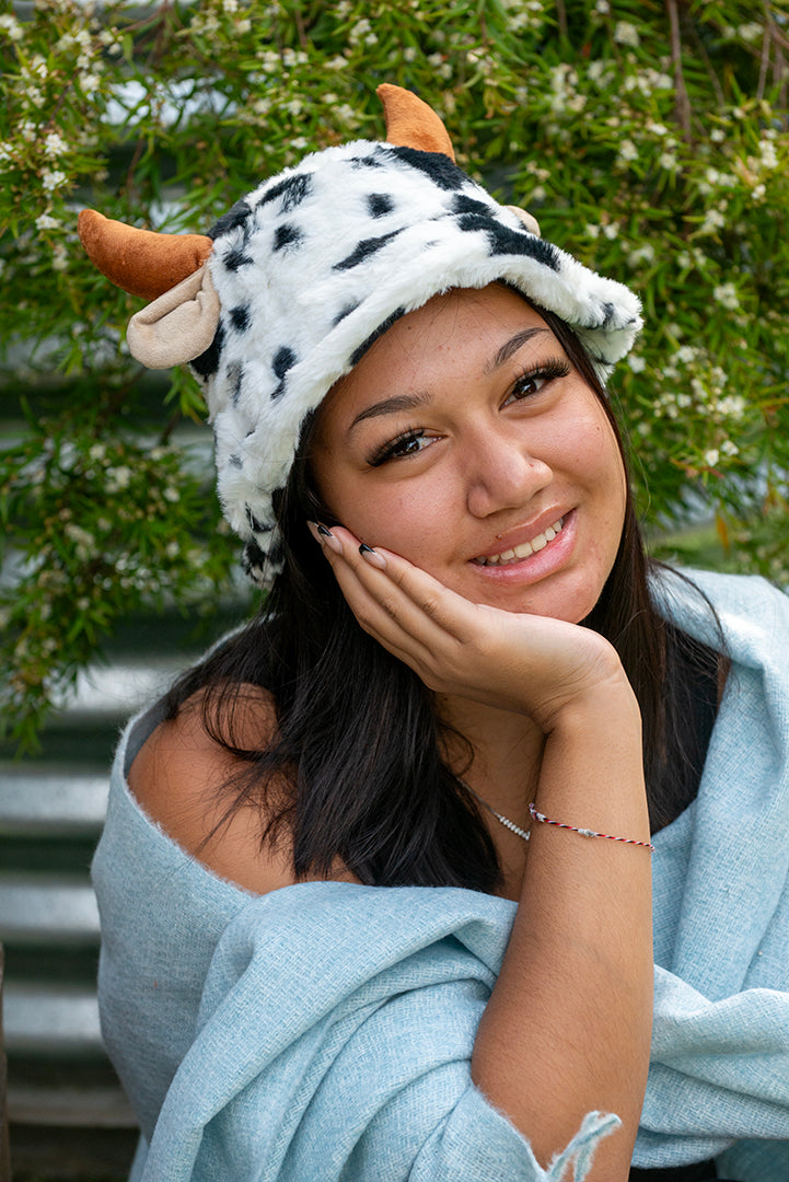 Black and white cow hat - THP