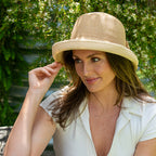 Women's elegant Summer Cloche Ws22-1