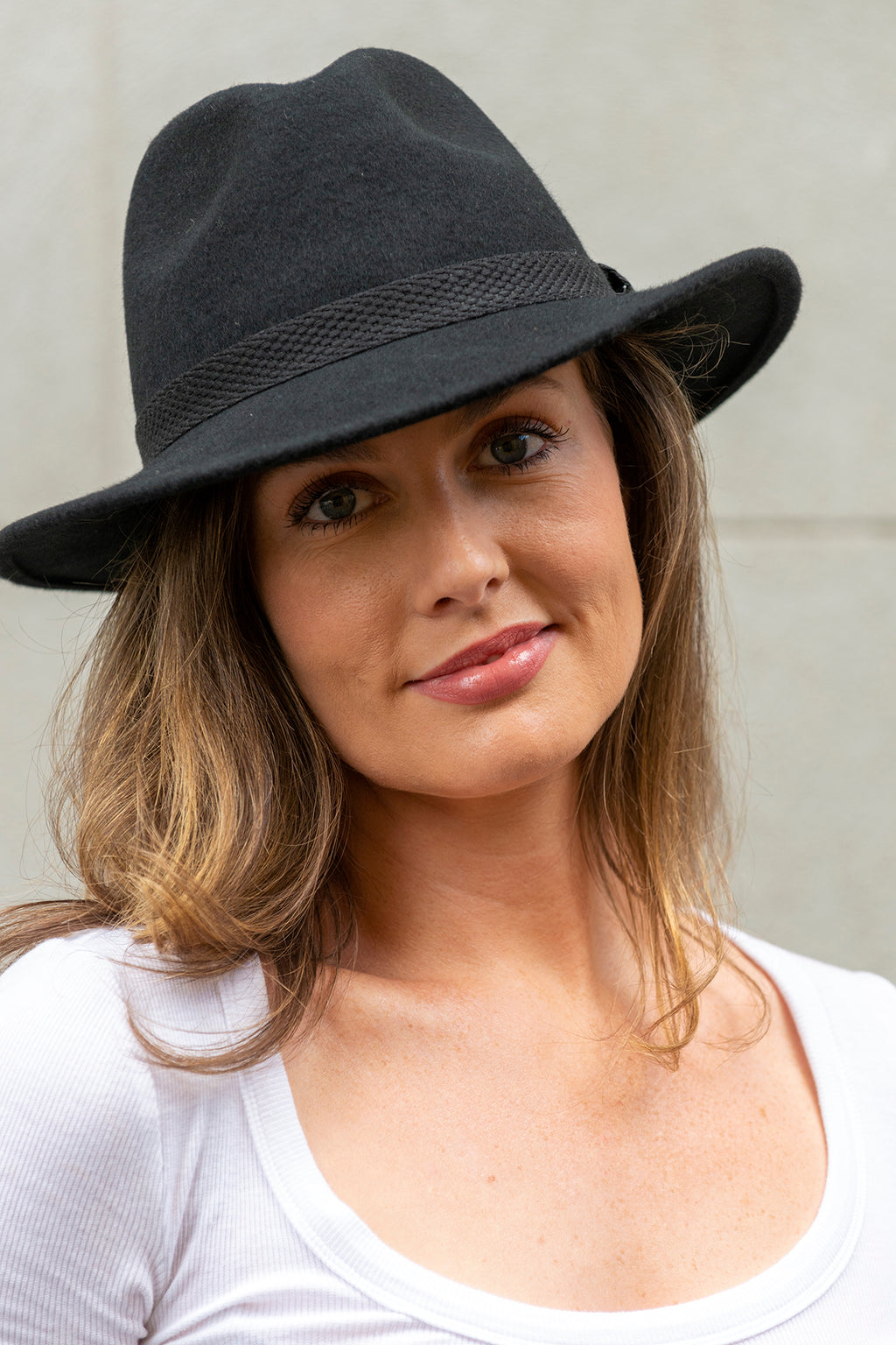 Womens Fedora wool felt hat in Black MF14-2