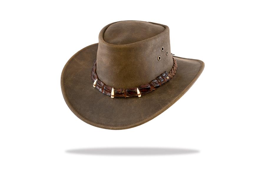 Leather hat with Leather hat with crocodile band and teeth - Barmah
