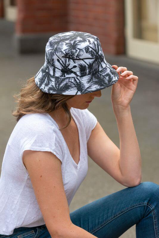 women's reversible palm tree bucket hat