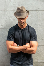 Load image into Gallery viewer, Mens Wool Felt Trilby in Brown 
